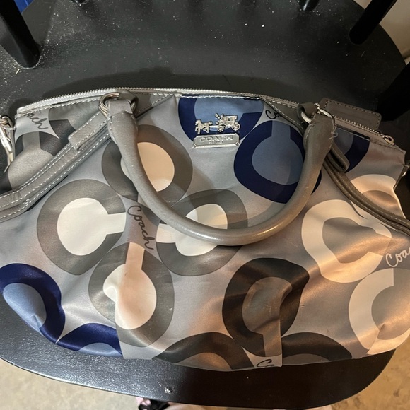 Coach purse - Picture 7 of 8